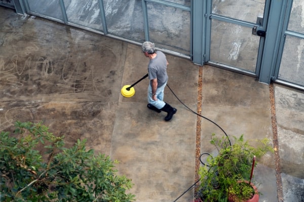 Professional Pressure Washing Contractor