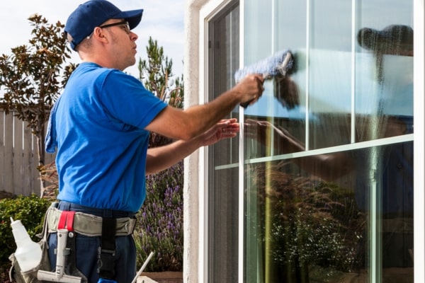 Window Cleaning Contractor